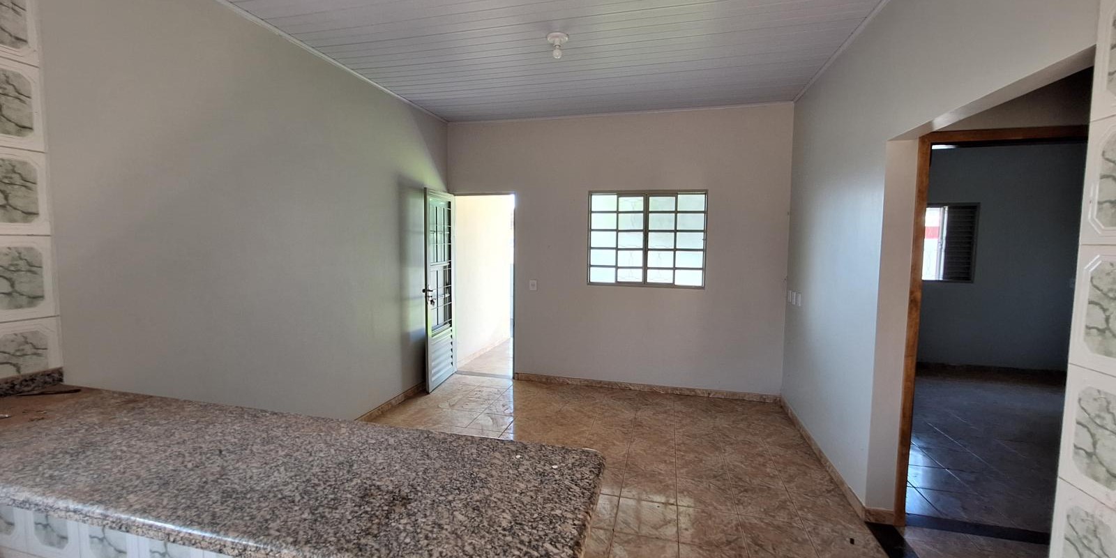 Casa setor Serrinha - 2 quartos - Foto 4 de 14