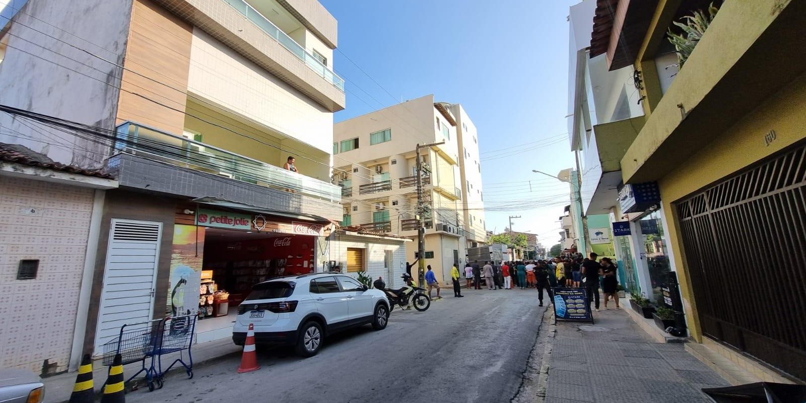 Prédio – fins residencial e comercial – Maragogi-AL - Foto 1 de 26